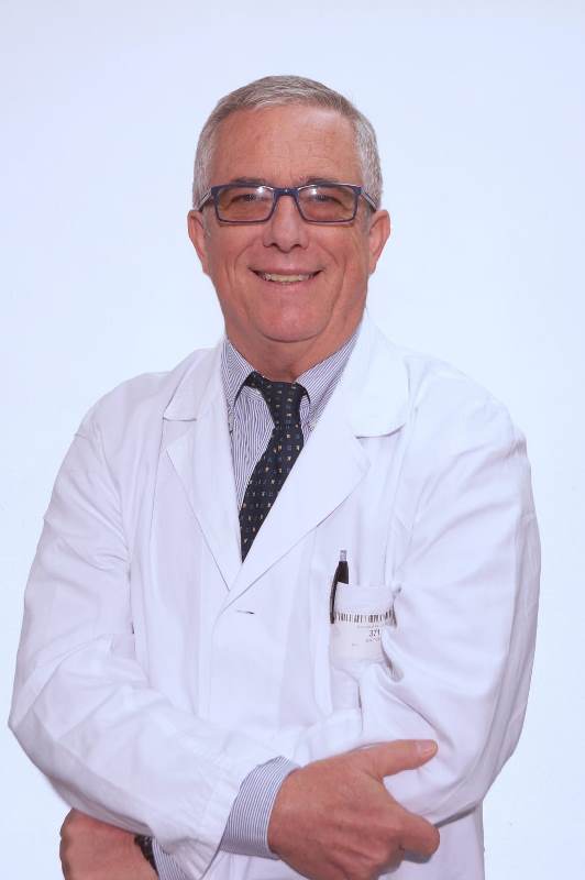 Il dott. Grossi è il curatore italiano di “Bonica’s”, il libro di riferimento per la Terapia del Dolore