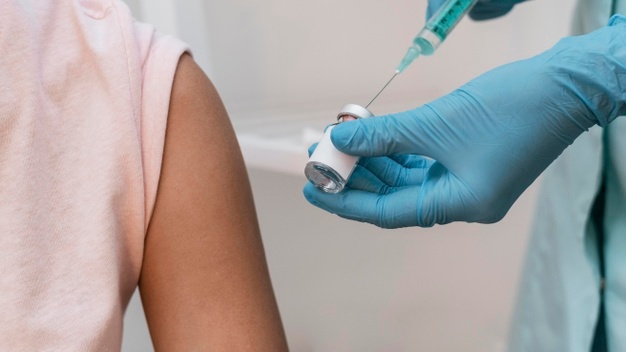 Vaccini anti-Covid, avvio dose addizionale per cittadini trapiantati e immunocompromessi